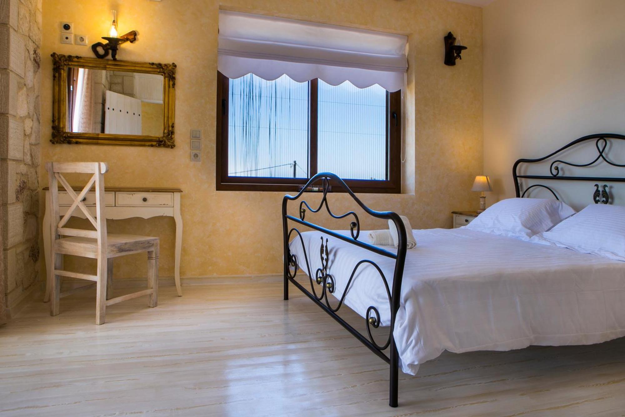 Villa Ydria Chavriáta Exteriér fotografie